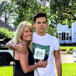 Meet your Posher, Karen